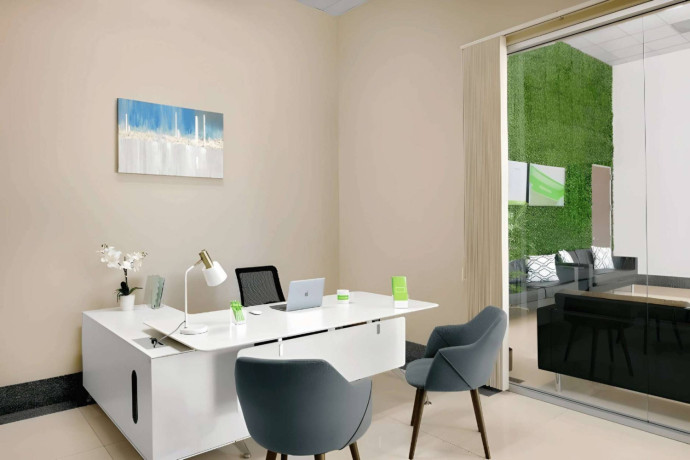 flexible-warehouse-space-at-cubework-with-no-hidden-fees-big-1