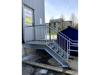 Metal Stairs | Custom Steel Staircases for Homes & Businesses