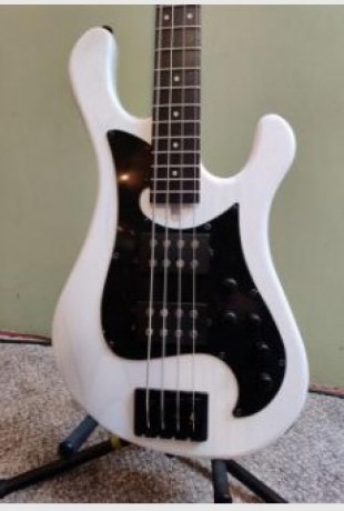 dean-hillsboro-select-satin-white-electric-bass-guitar-usa-custo-big-0