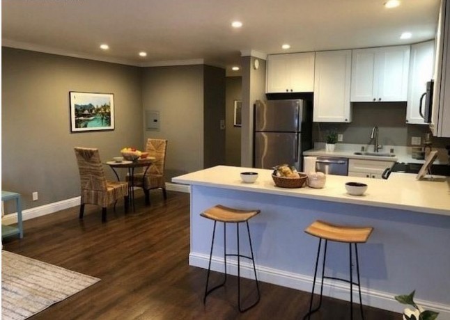 for-sale-by-agent-3-embarcadero-unit-139-oakland-ca-94607-big-2