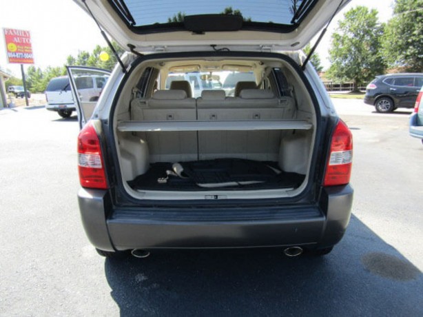 hyundai-tucson-2006-big-2