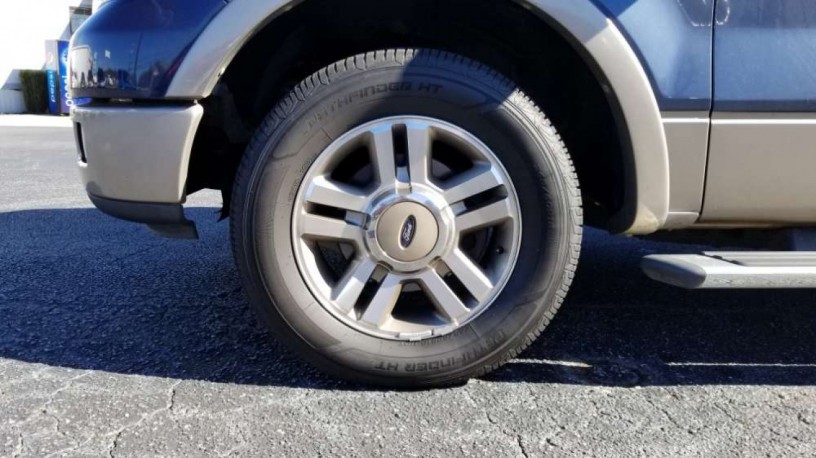 used-new-condition-ford-f-150-2005-big-2