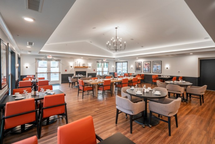 independent-senior-living-apartments-in-madison-heights-big-0