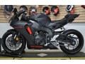 2017-honda-cbrhon-1000cc-small-2