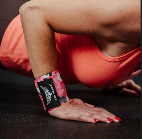 gym-maniac-pink-camo-gm-weightlifting-wrist-wraps-big-0