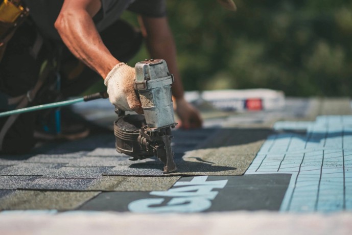 window-installation-denver-colorado-roofing-co-big-2