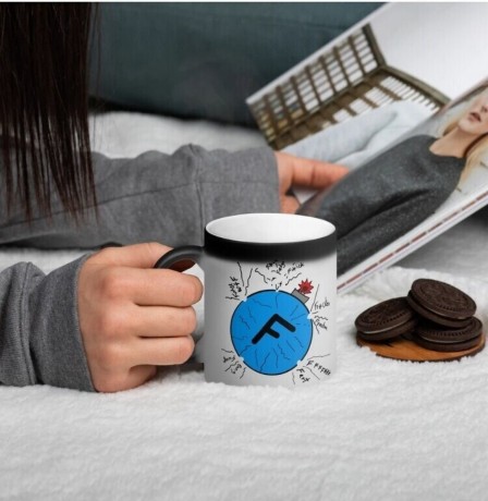 matte-black-magic-mug-big-0