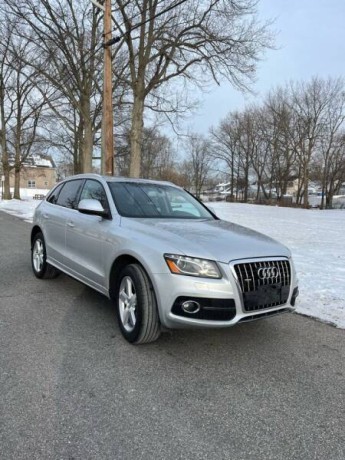 2011-audi-q5-32-quattro-premium-plus-big-1