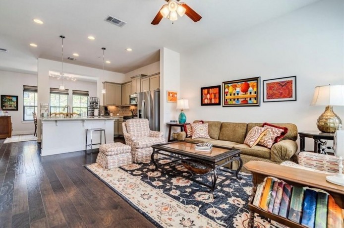for-sale-by-agent-3910-teaff-street-austin-tx-78723-big-0
