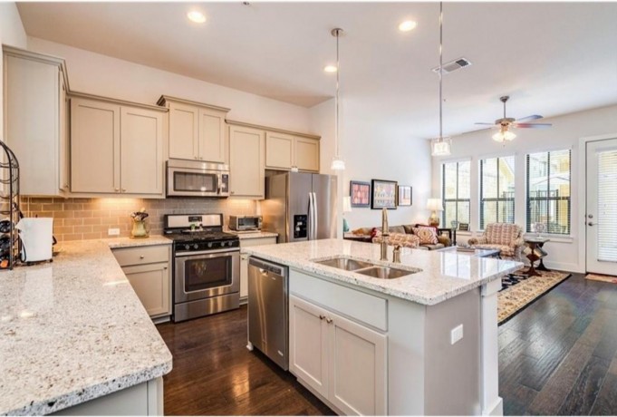 for-sale-by-agent-3910-teaff-street-austin-tx-78723-big-4