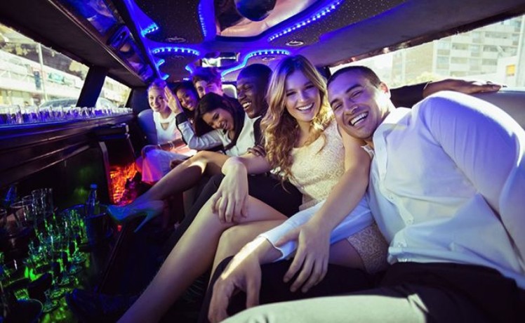 prom-party-bus-nyc-big-0