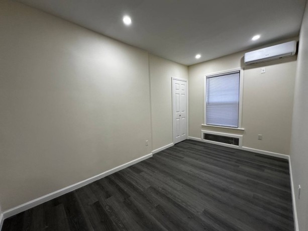 apartment-for-rent-big-0