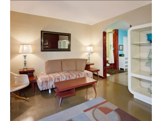 Staging homes in northwest Ohio Lovitt by Design