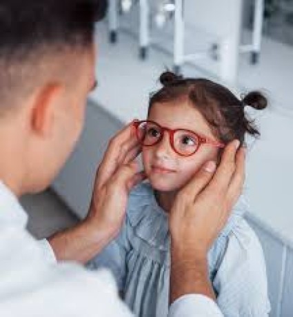 family-eye-care-services-big-0