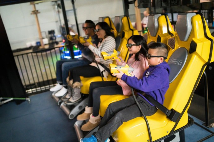 discover-exciting-indoor-activities-at-camelback-resort-in-the-poconos-big-0