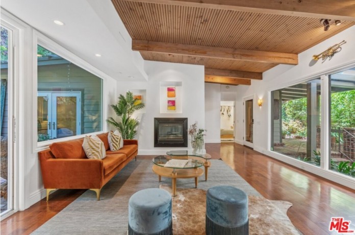9520-cedarbrook-drive-beverly-hills-ca-90210-for-sale-big-0