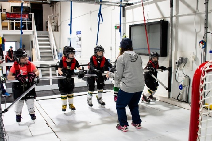enhance-your-skills-with-expert-hockey-coaching-big-0