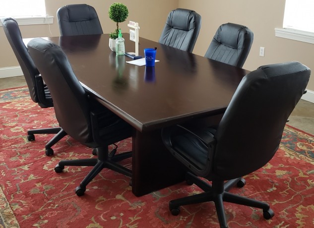 executive-conference-room-table-with-executive-chairs-big-0