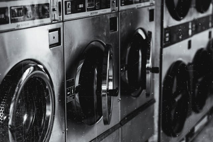affordable-wash-and-fold-dry-cleaning-in-niles-big-0