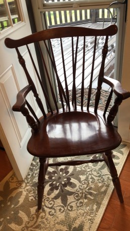 solid-cherry-dining-table-and-4-chairs-big-2