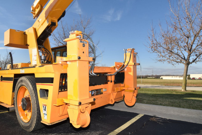 hi-rail-truck-conversion-process-for-road-to-rail-vehicles-mitchell-railgear-big-0
