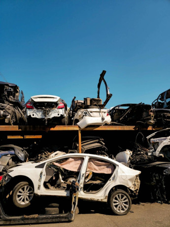 trusted-junk-car-buyer-in-atlanta-get-paid-fast-big-0
