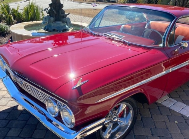 1961-chevrolet-impala-for-sale-big-0