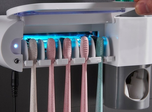 toothbrush-holder-with-uv-sterilizer-big-0