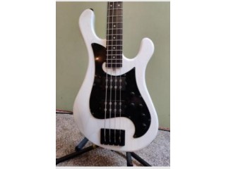 Dean HILLSBORO SELECT SATIN WHITE Electric Bass Guitar USA Custo