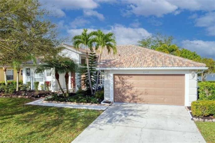 4-bed-2-baths-2211liv-area-single-family-built-in-2001-big-0