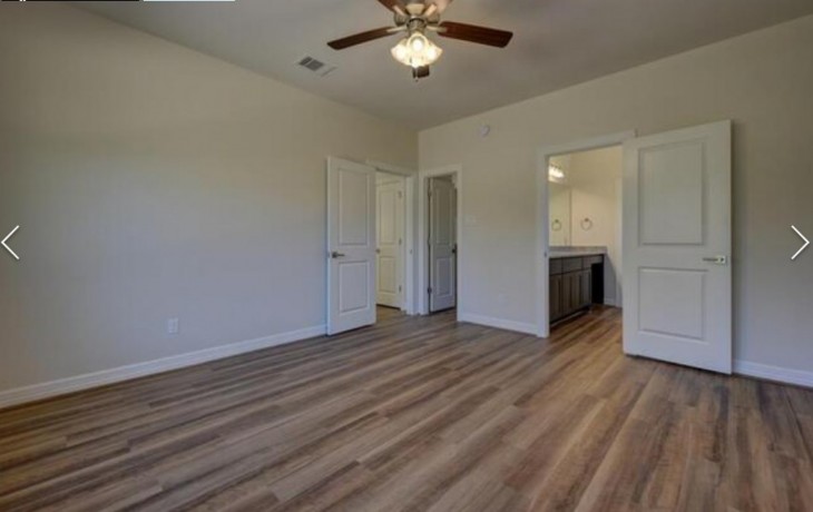 147-machemehl-drive-bellville-tx-77418-big-2