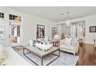 50 Stone Ridge Way, Unit 1B  Fairfield, CT 06824