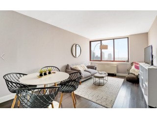4-74 48th Avenue, Unit 34G  Citylights at Queens Landing Long Island City, Queens, NY 11109 Bargain deal in long island